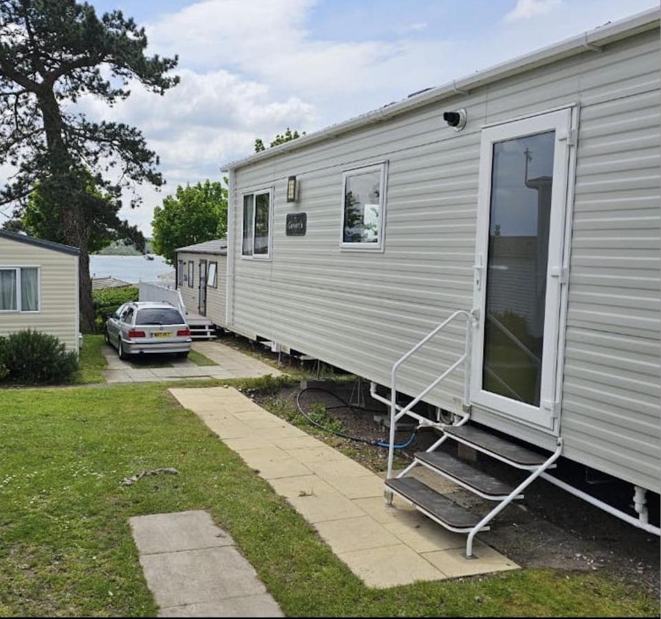 46 Pine Ridge Hotel Poole Exterior foto